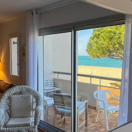 Apartment Saint-cyprien - T2 Avec Terrasse, Piscine Et Parking Securise - Fr-1-753-21